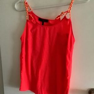 Braid shoulder red tank top